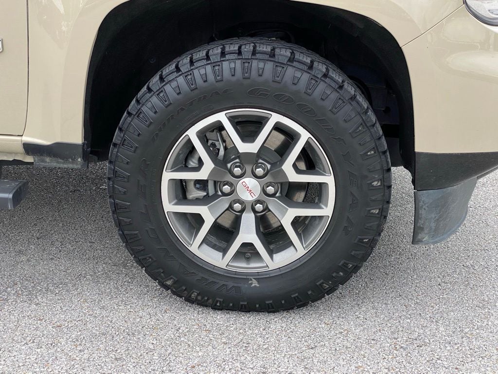 2022 GMC Canyon AT4 w/Leather
