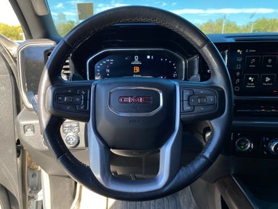 2023 GMC Sierra 1500 SLT BRAND NEW TIRES, LEVELED