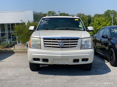 2003 Cadillac Escalade Base