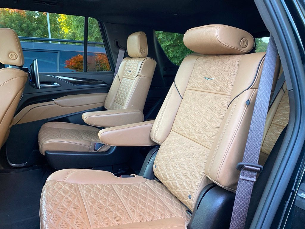 2024 Cadillac Escalade Sport
