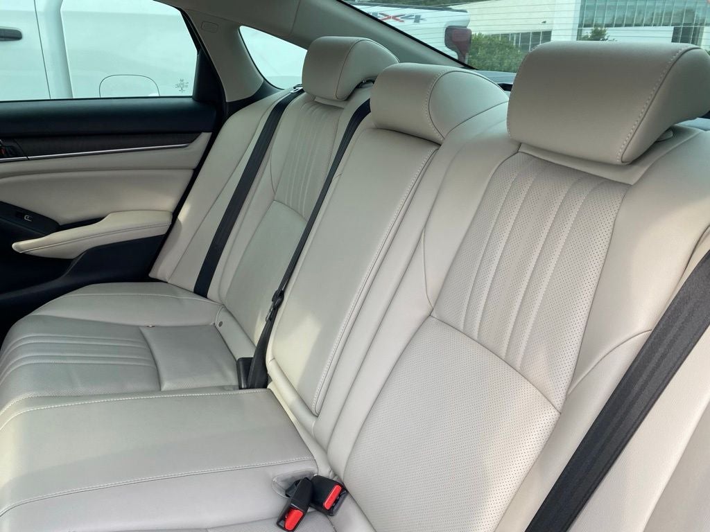 2022 Honda Accord Hybrid Touring