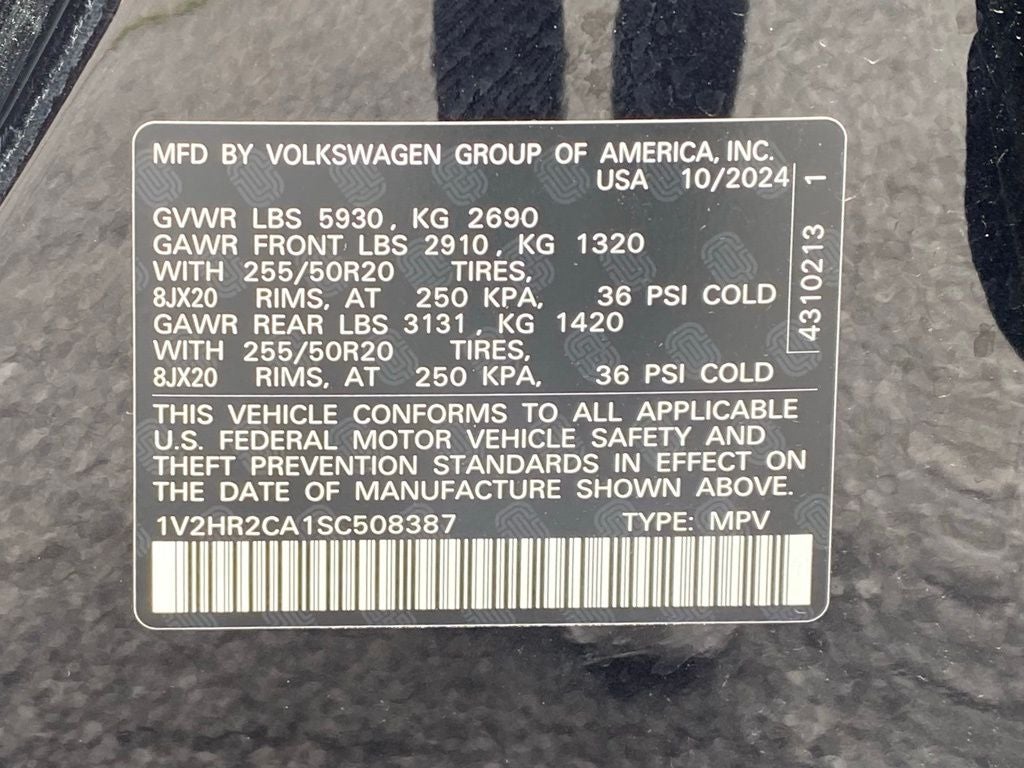 2025 Volkswagen Atlas 2.0T SE w/Technology