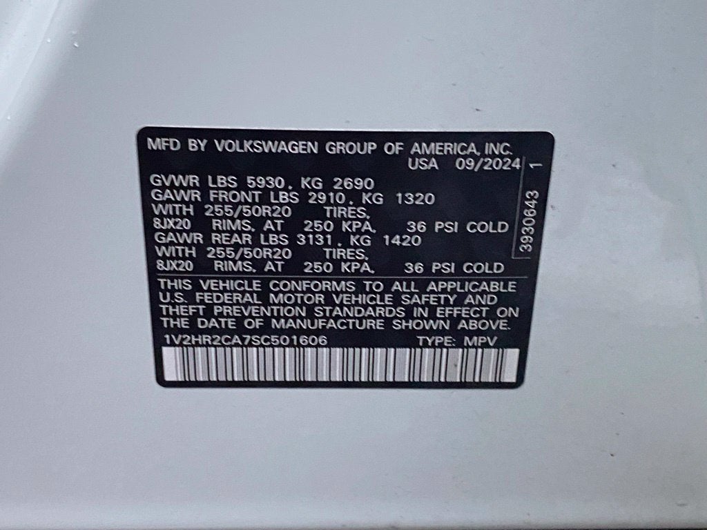 2025 Volkswagen Atlas 2.0T SE w/Technology