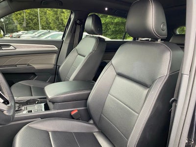2022 Volkswagen Atlas Cross Sport 3.6L V6 SE w/Technology
