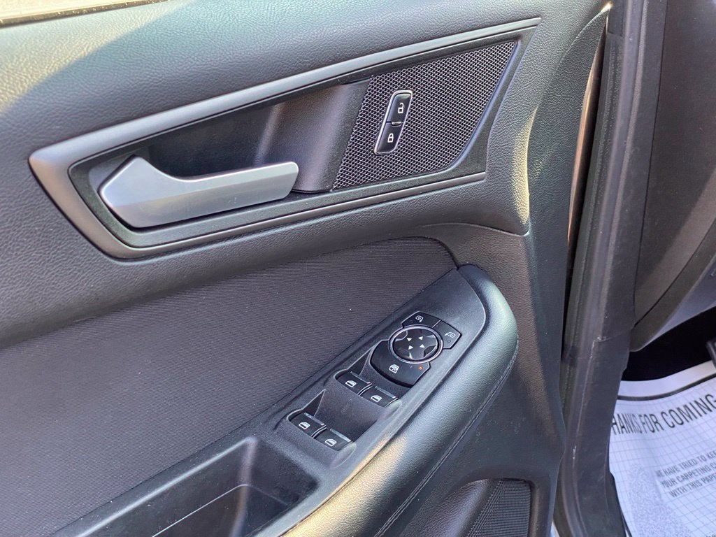 2016 Ford Edge SE