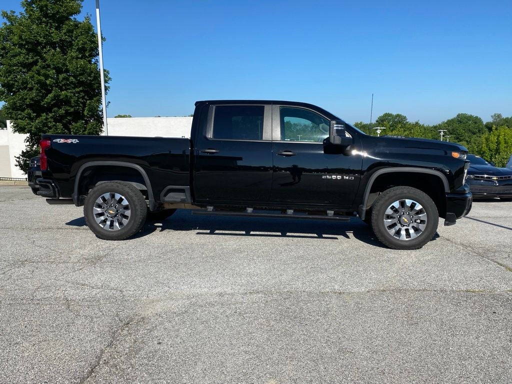 2024 Chevrolet Silverado 2500HD Custom