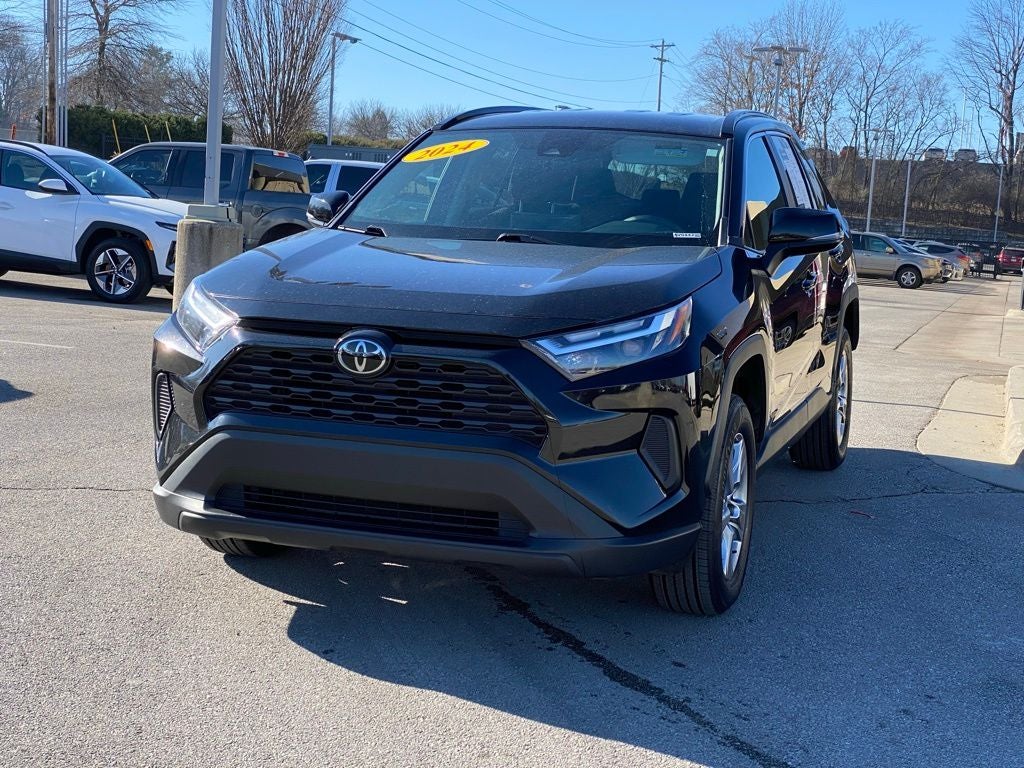 2024 Toyota RAV4 XLE