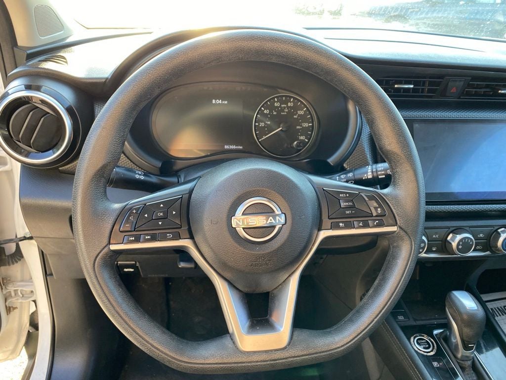 2023 Nissan Kicks SV