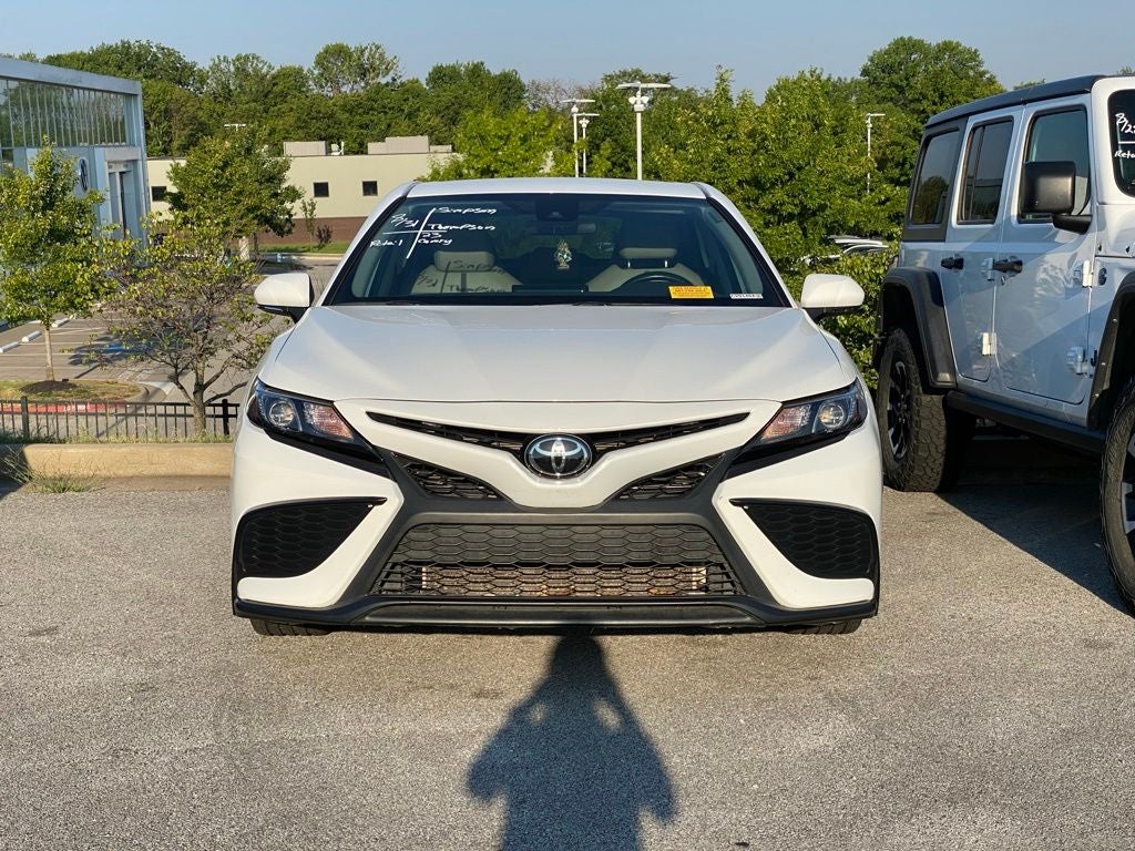 2023 Toyota Camry SE