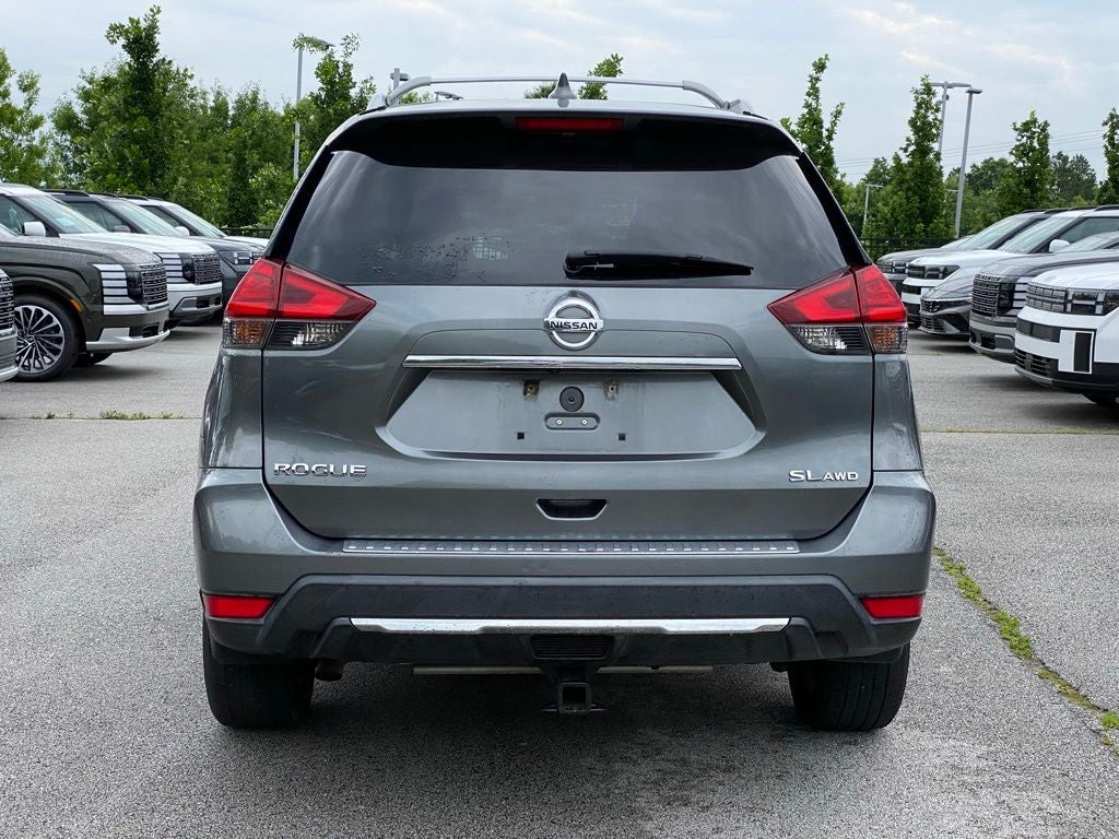 2017 Nissan Rogue SL