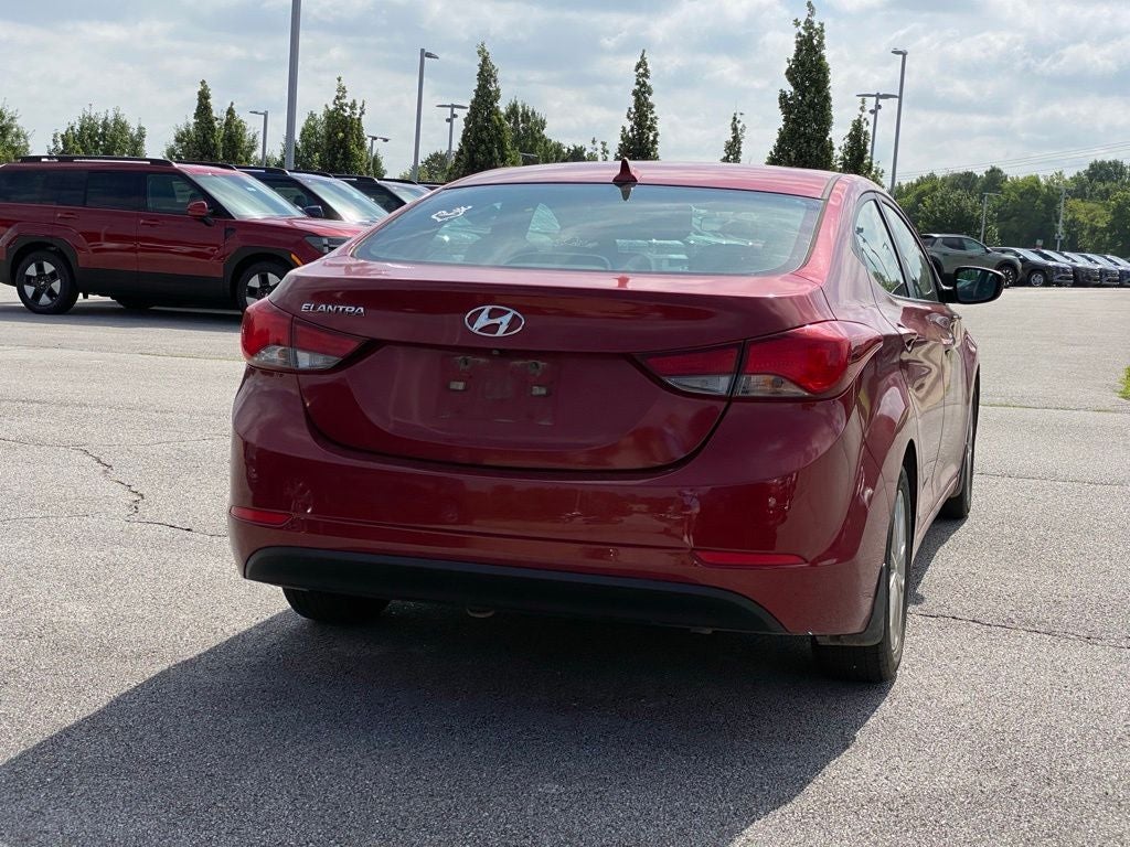 2015 Hyundai Elantra SE