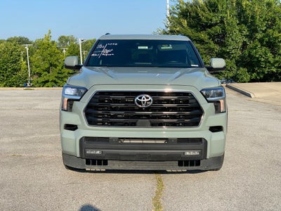 2025 Toyota Sequoia SR5