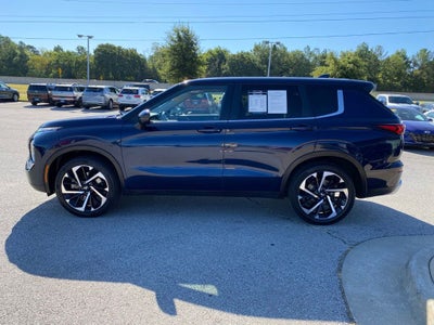 2024 Mitsubishi Outlander SE