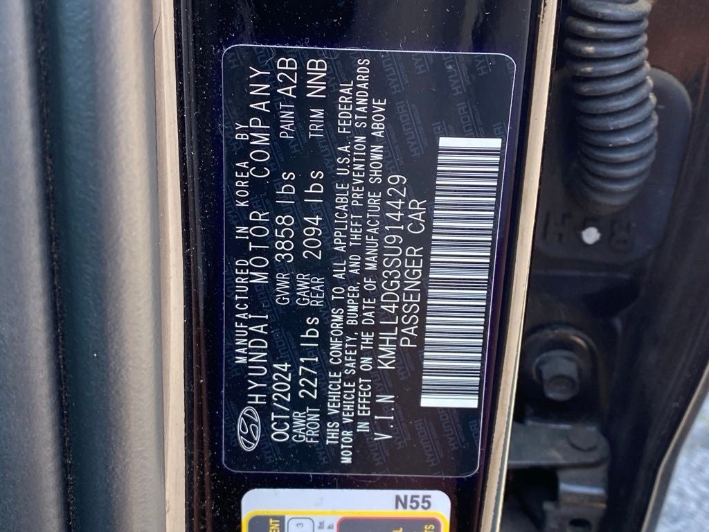 2025 Hyundai Elantra SE