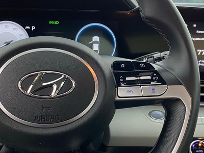 2022 Hyundai Elantra Limited