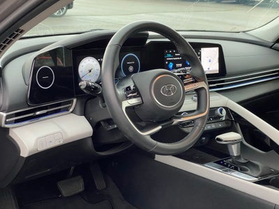 2022 Hyundai Elantra Limited