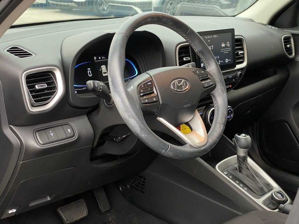 2023 Hyundai Venue SEL