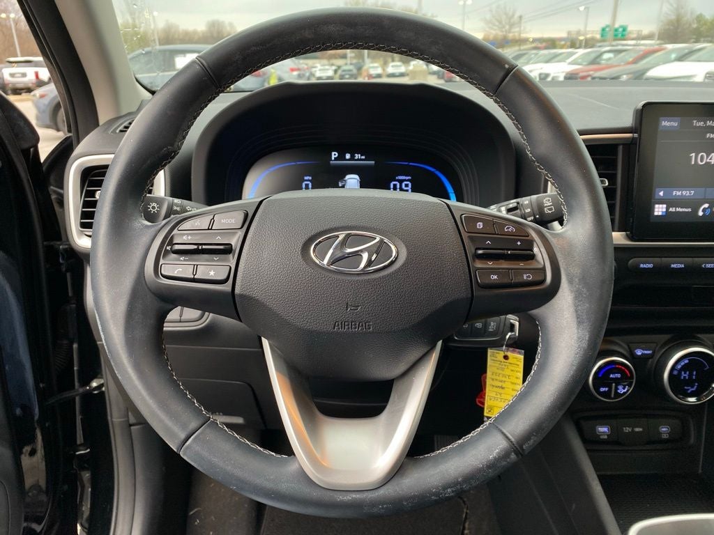 2023 Hyundai Venue SEL