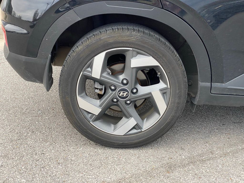 2023 Hyundai Venue SEL