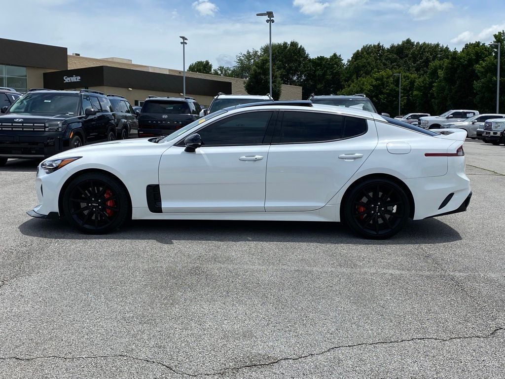 2022 Kia Stinger GT2