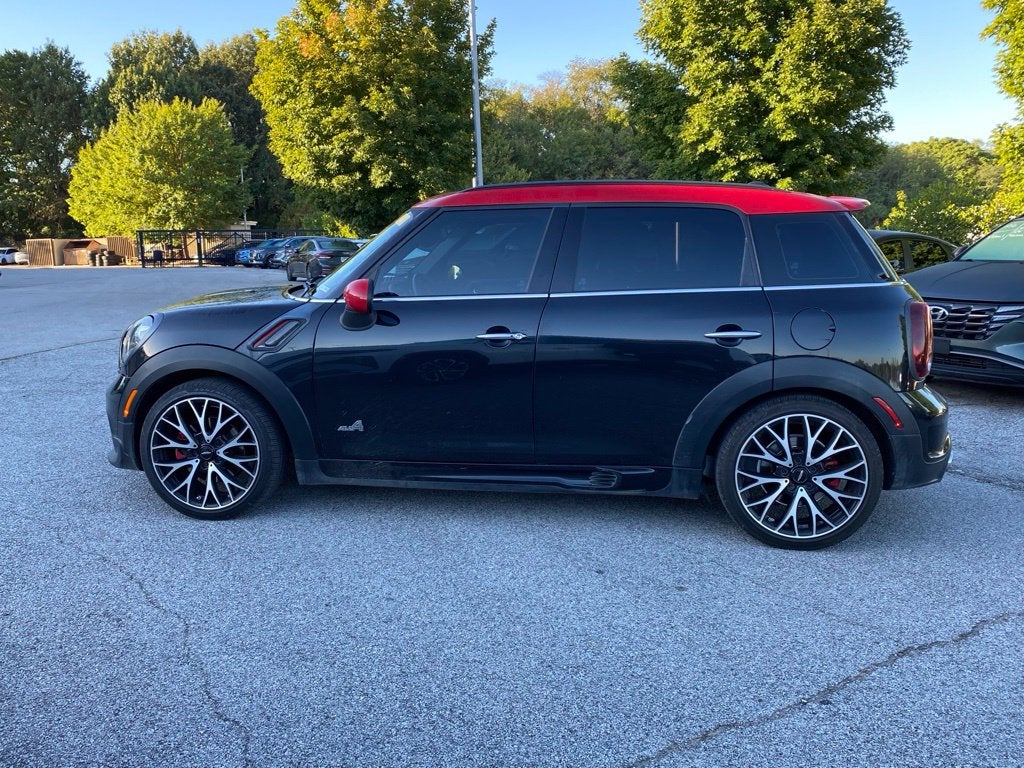 2014 MINI John Cooper Works Countryman Base