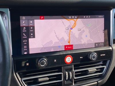 2022 Porsche Macan Base