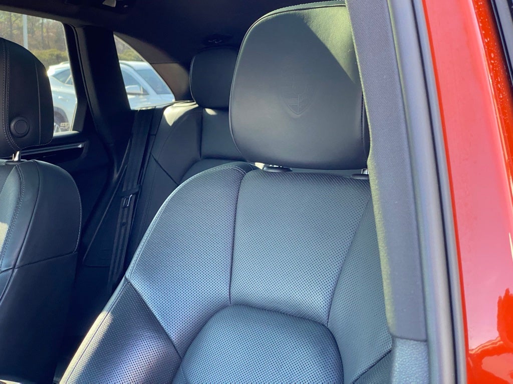 2022 Porsche Macan Base