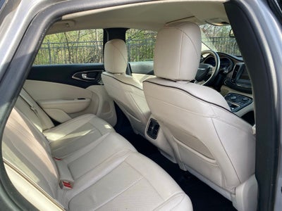 2015 Chrysler 200 C SUPER CLEAN!