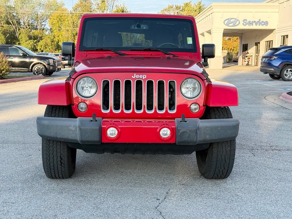 2016 Jeep Wrangler Unlimited Sahara - 4WD / CARFAX ONE OWNER