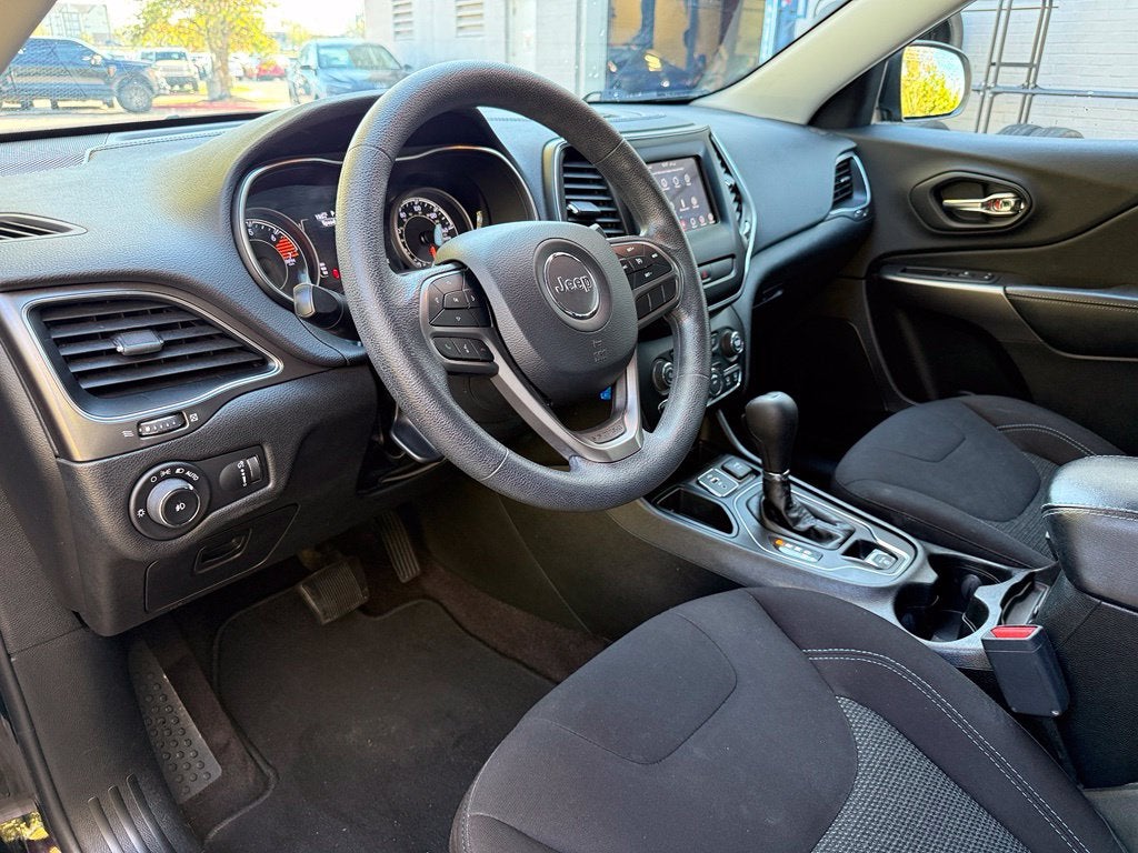 2019 Jeep Cherokee Latitude