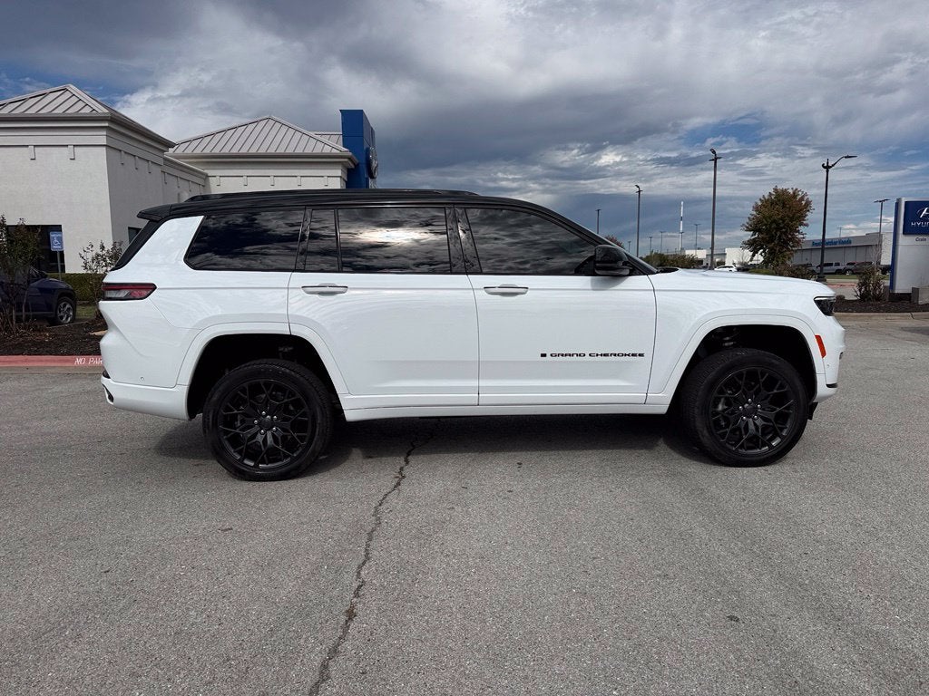 2025 Jeep Grand Cherokee L Summit Obsidian - 4WD / PANORAMIC SUNROOF
