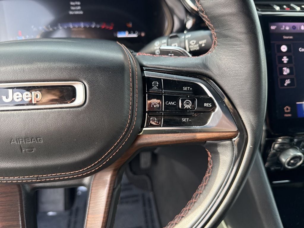 2023 Jeep Grand Cherokee L Summit HEMI