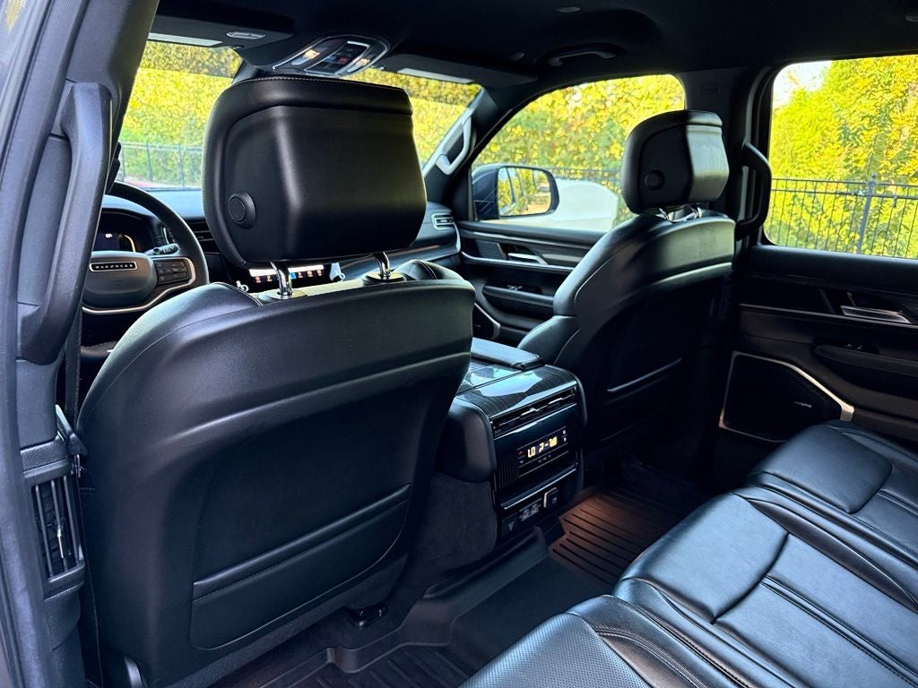 2022 Jeep Wagoneer Series II