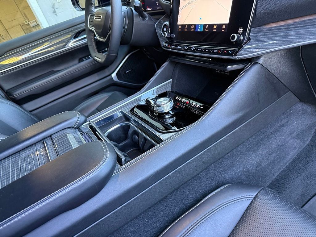 2022 Jeep Wagoneer Series II