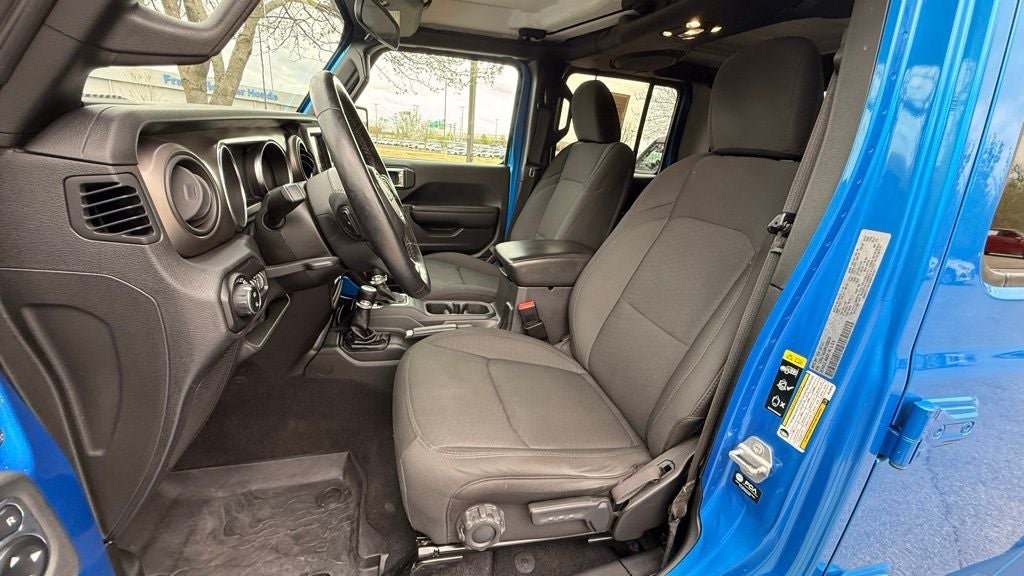 2021 Jeep Gladiator Sport