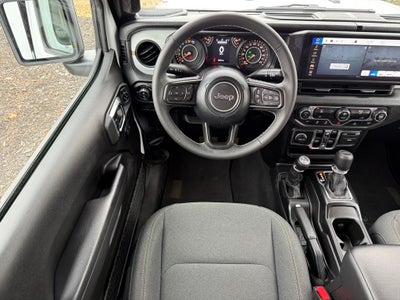 2025 Jeep Gladiator Sport S 4WD LOW MILES!!