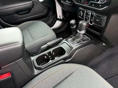 2025 Jeep Gladiator Sport S 4WD LOW MILES!!