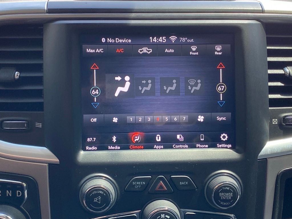 2019 RAM 1500 Classic SLT 4X4