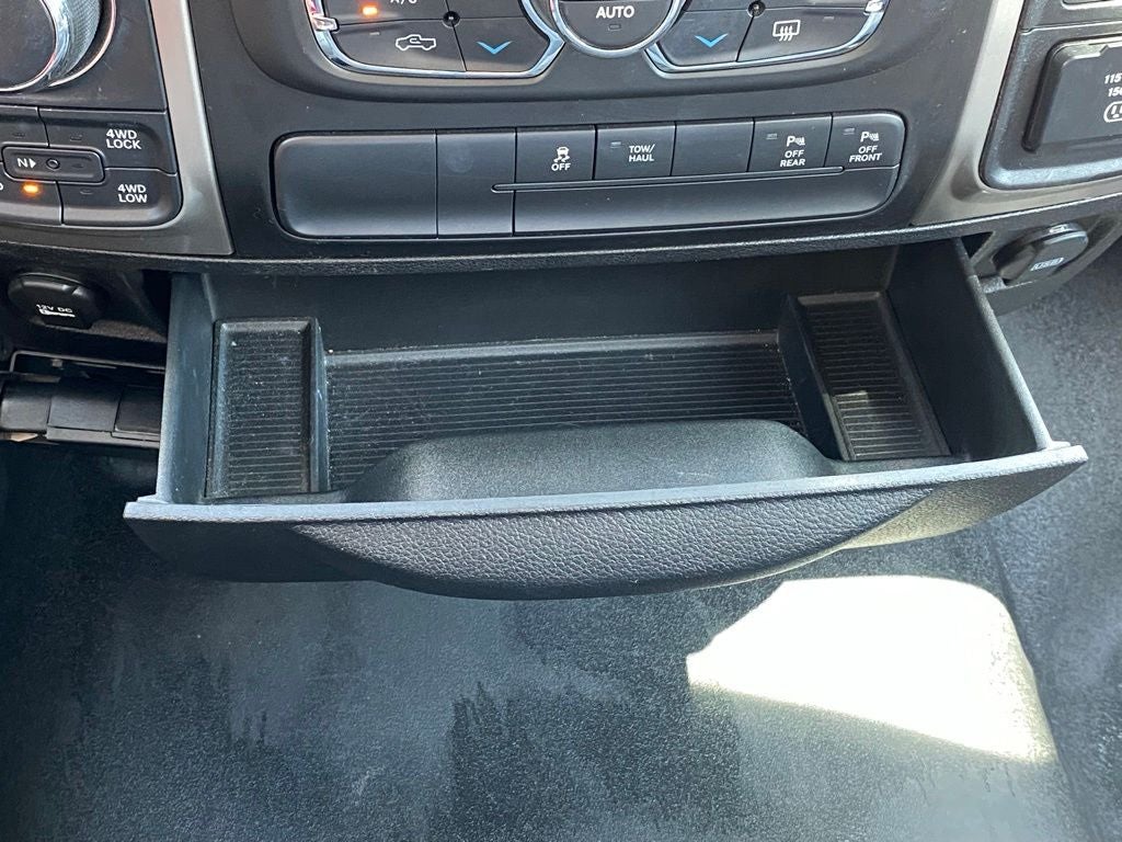 2019 RAM 1500 Classic SLT 4X4