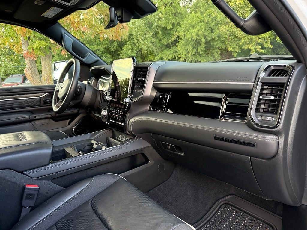 2026 RAM 1500 Limited LIKE NEW!