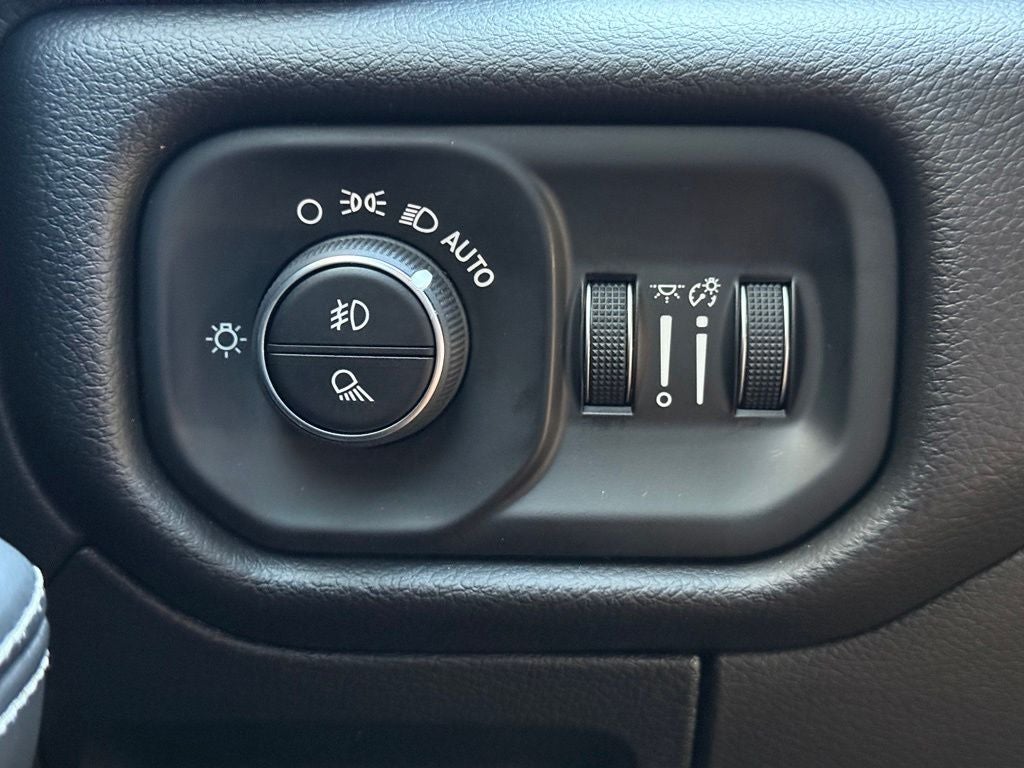 2026 RAM 1500 RHO