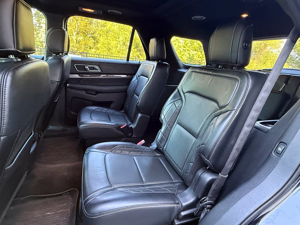 2017 Ford Explorer Platinum - 4WD