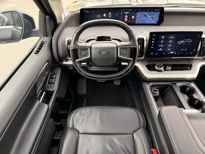 2025 Ford Expedition Platinum 4WD