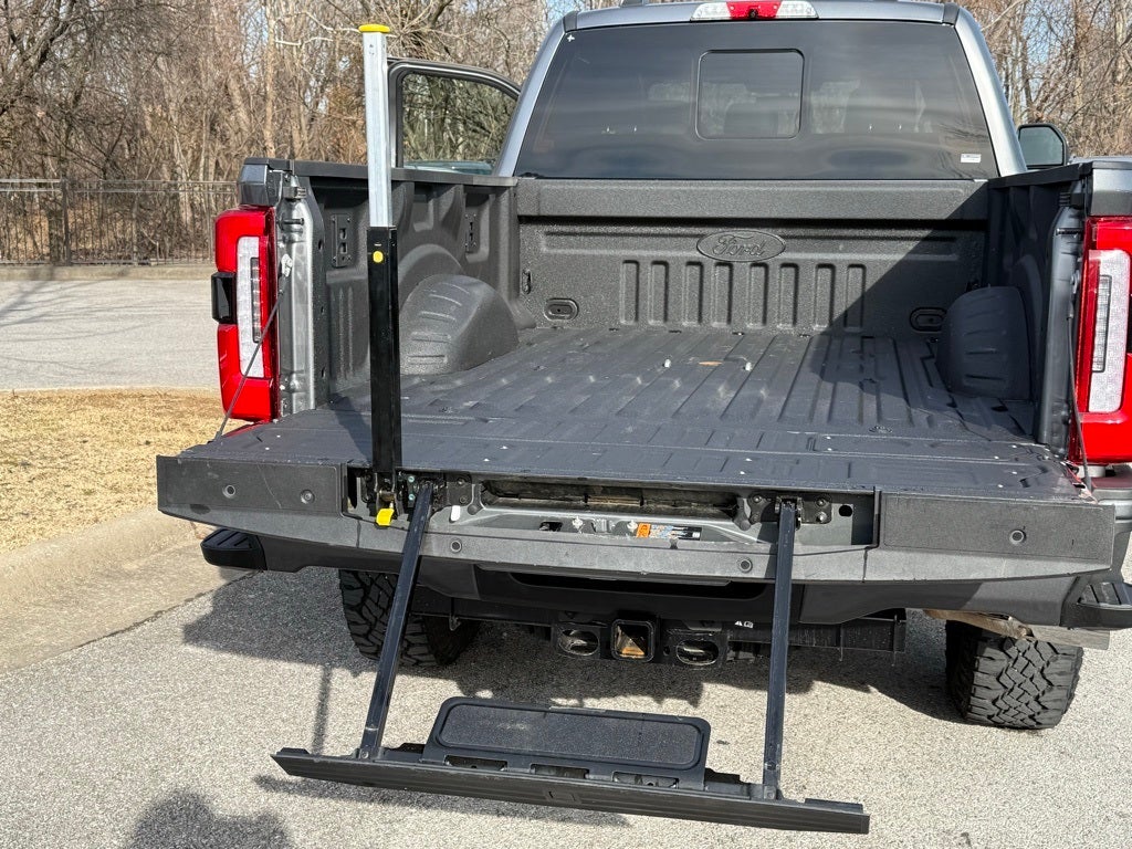 2024 Ford F-250SD Platinum Work + Luxury