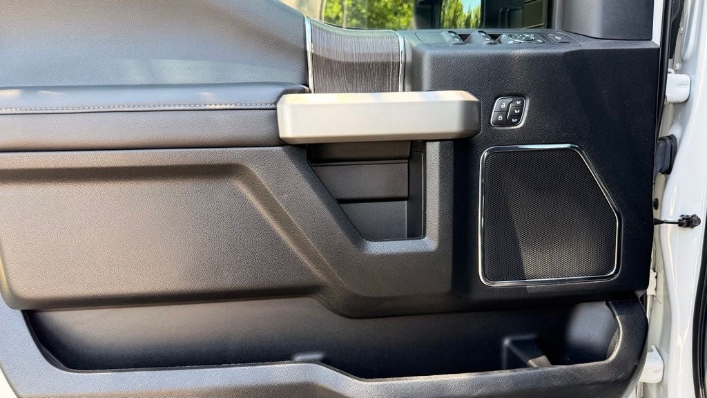 2021 Ford F-250SD Lariat
