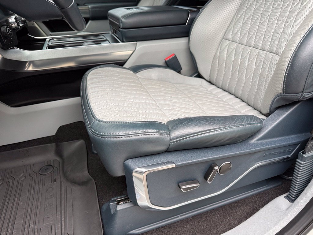 2023 Ford F-150 Limited - 4WD / PANORAMIC SUNROOF / $86,855 MSRP