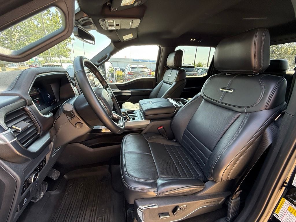 2025 Ford F-150 Platinum