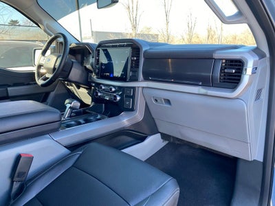 2023 Ford F-150 Lightning XLT