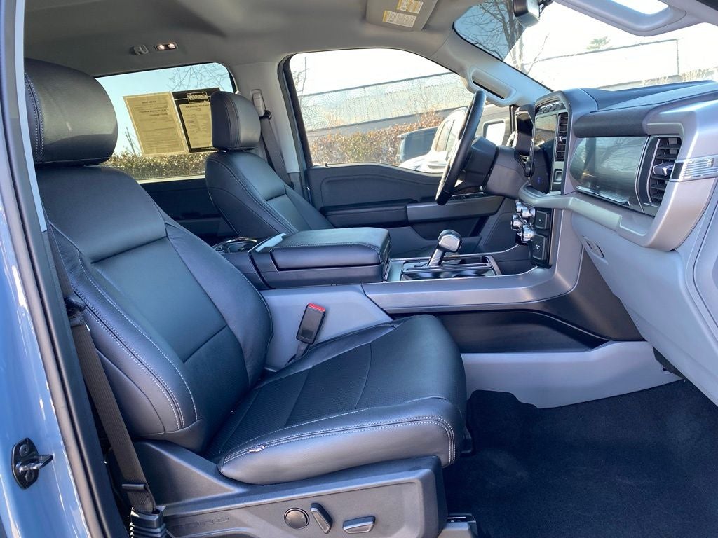 2023 Ford F-150 Lightning XLT