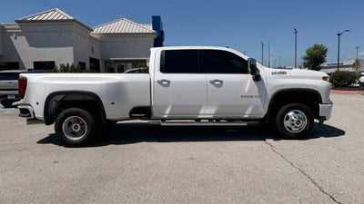 2022 Chevrolet Silverado 3500HD High Country